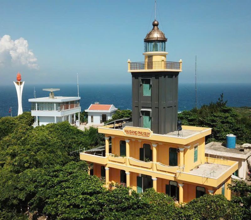 Hải đăng phú quý